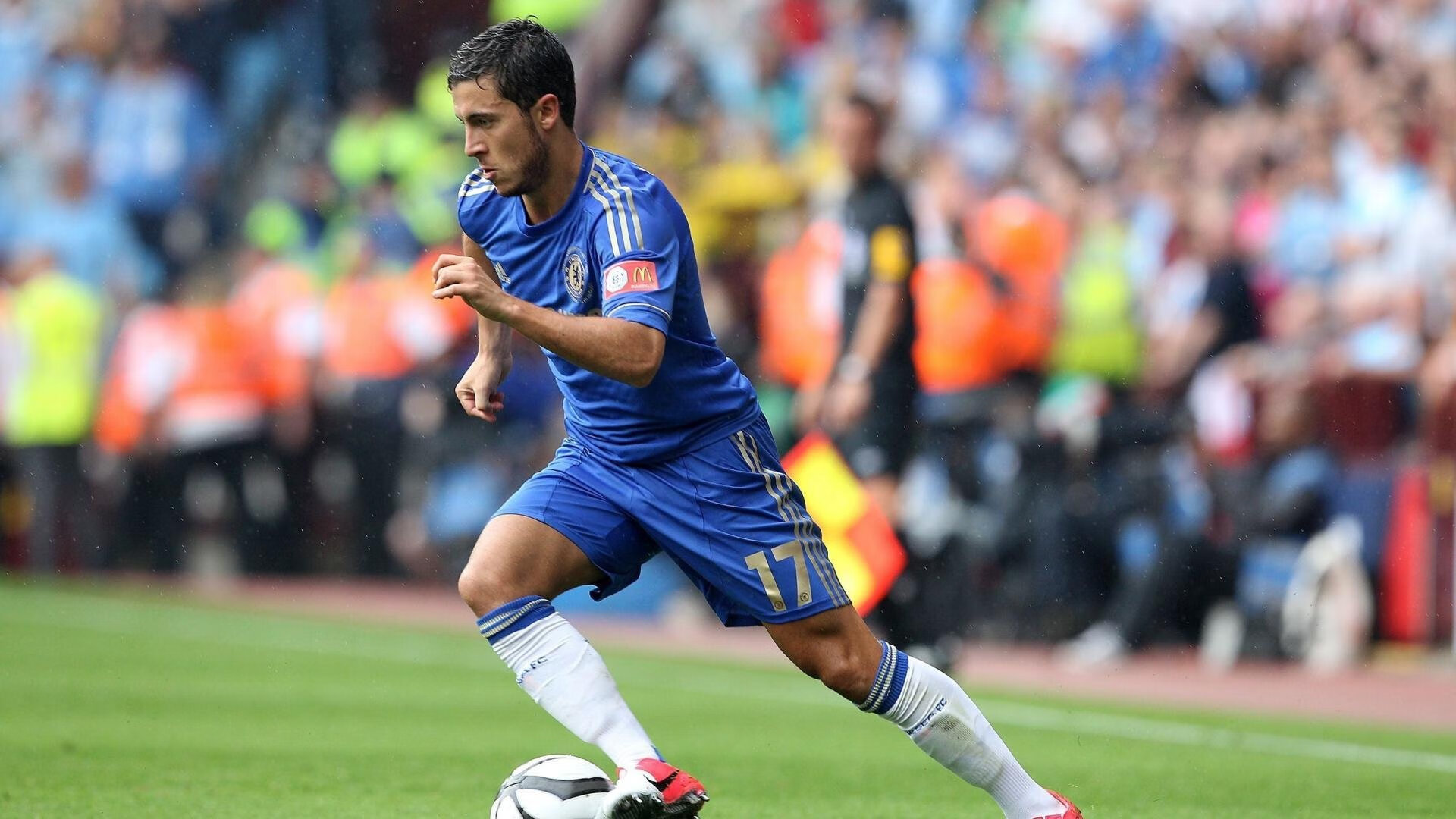 九游(jiuyou)官方网站-赖斯在对阵利物浦的比赛中贡献关键助攻，赖斯 中后卫