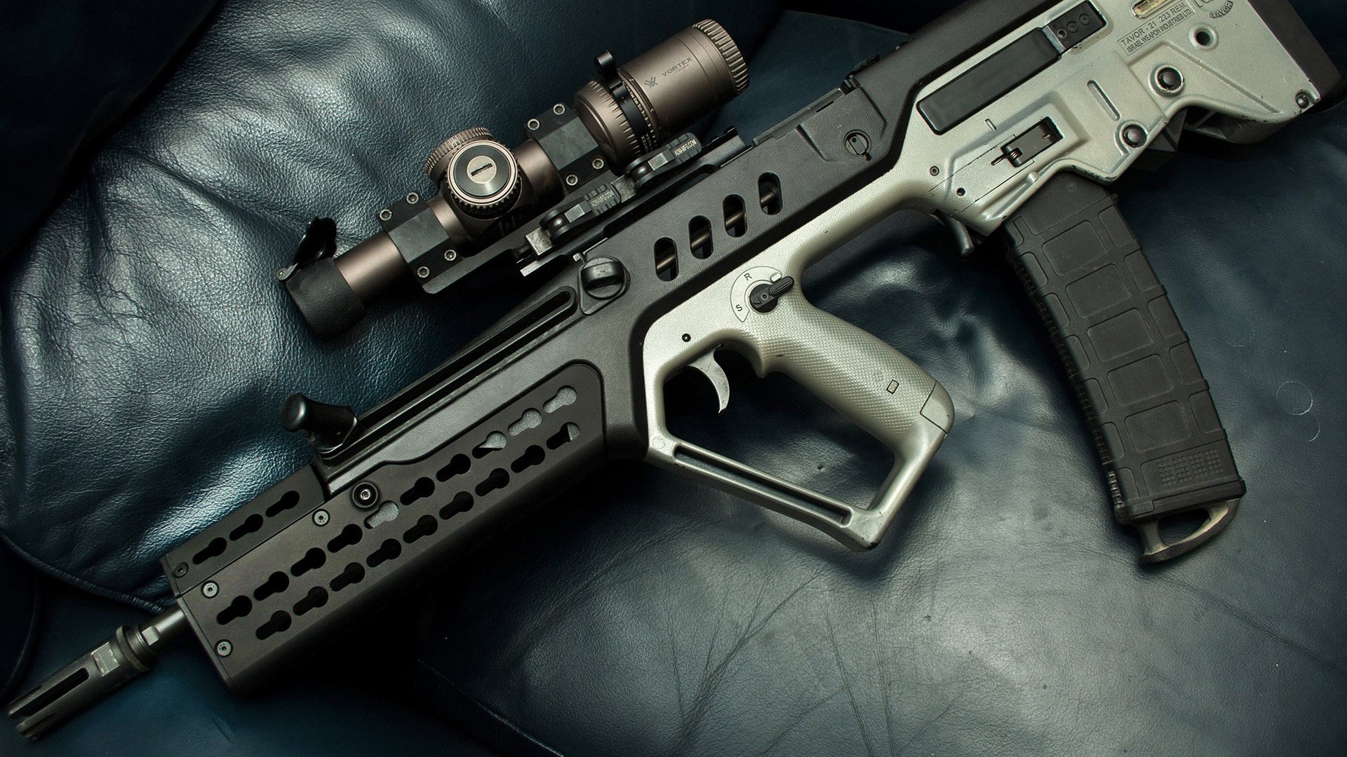 英国男子4×200米自由泳接力刷新赛会纪录，4×200米自由泳接力决赛